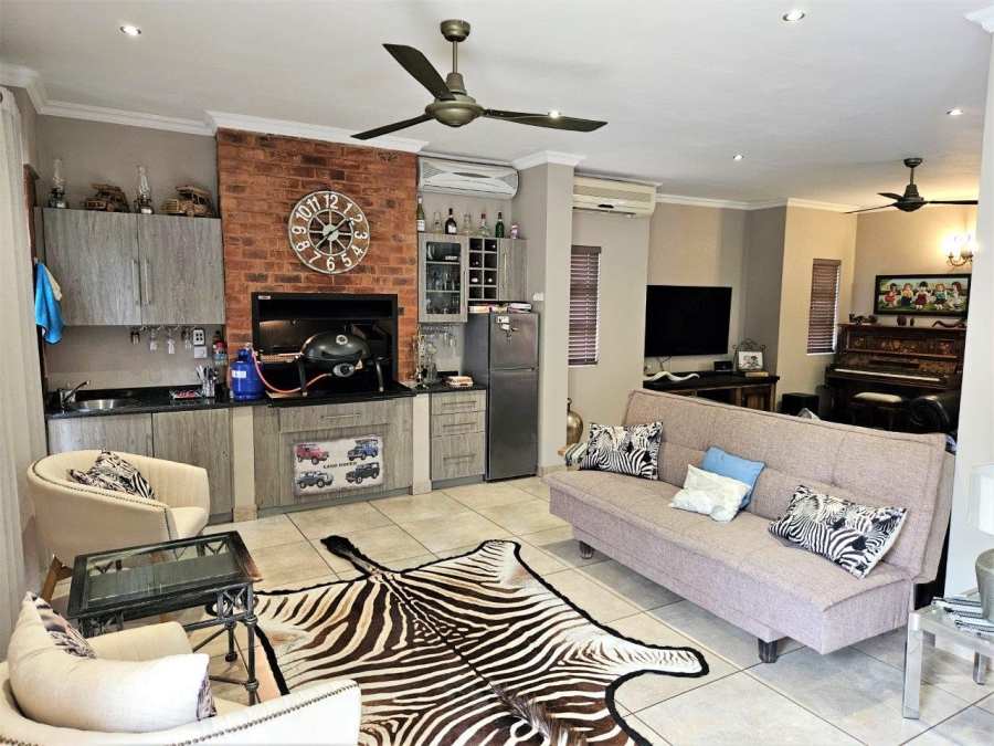 4 Bedroom Property for Sale in Melodie North West